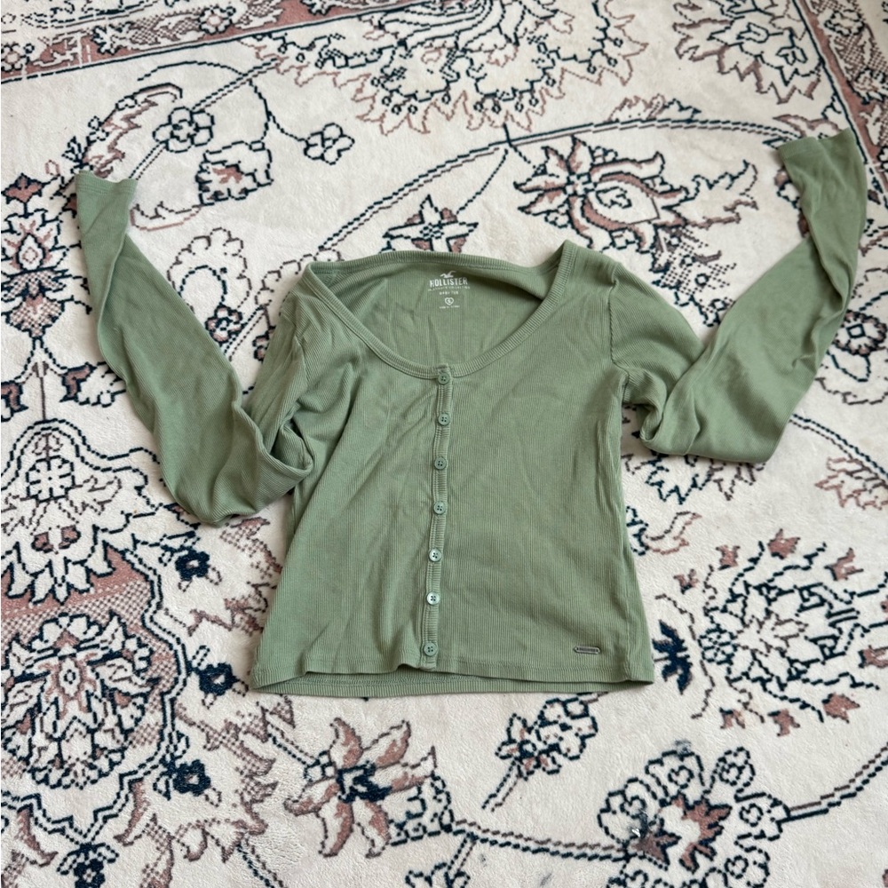Hollister Green Long Sleeve Ribbed Button Up